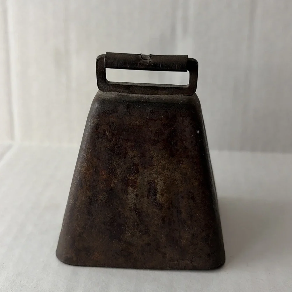 Vintage Cast Iron Cow Bell Unmarked Working Great